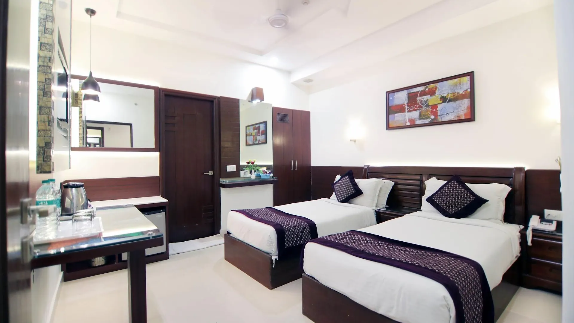 Taj Inn Hotel Agra  India