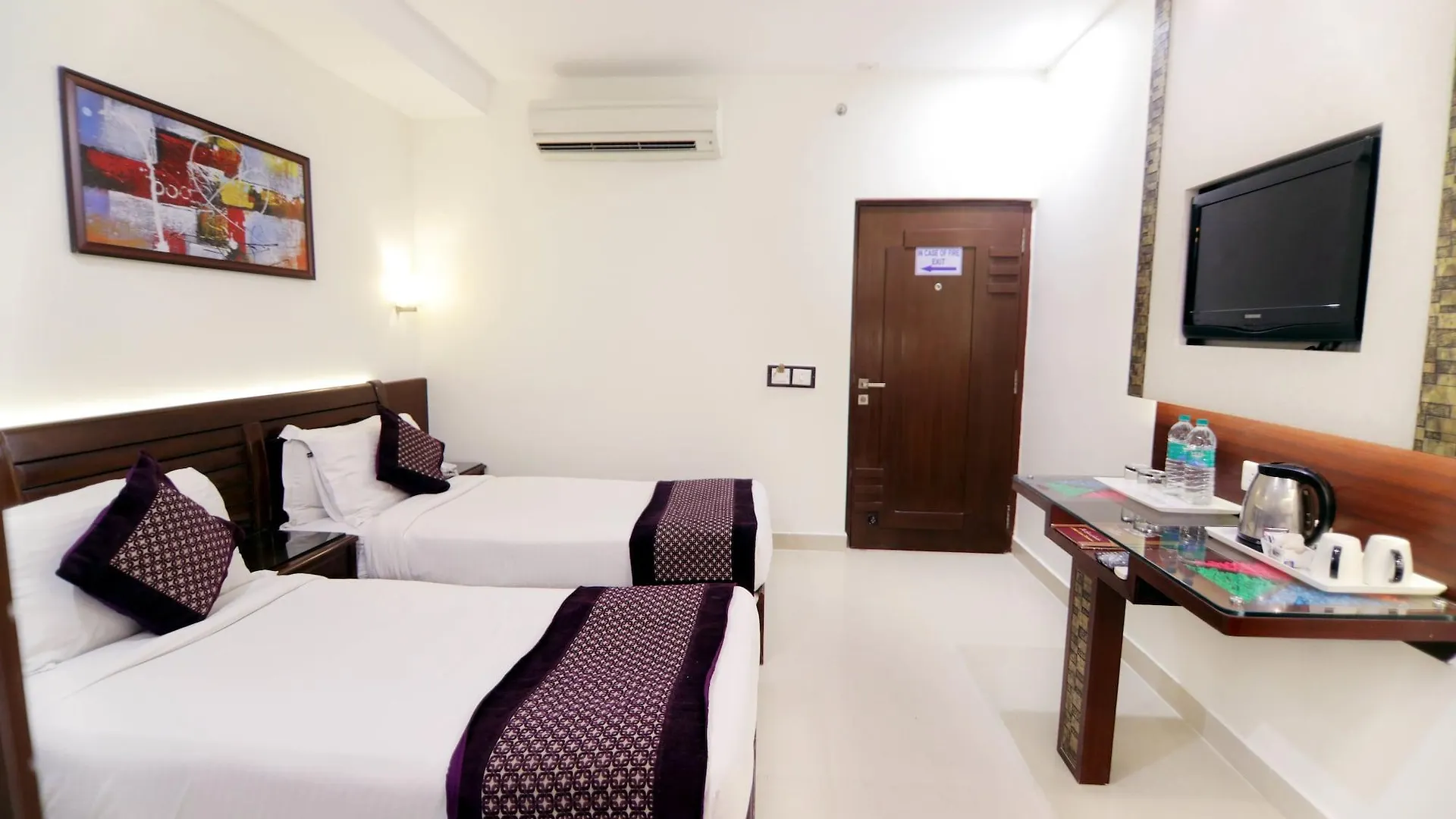 Taj Inn Hotel Agra