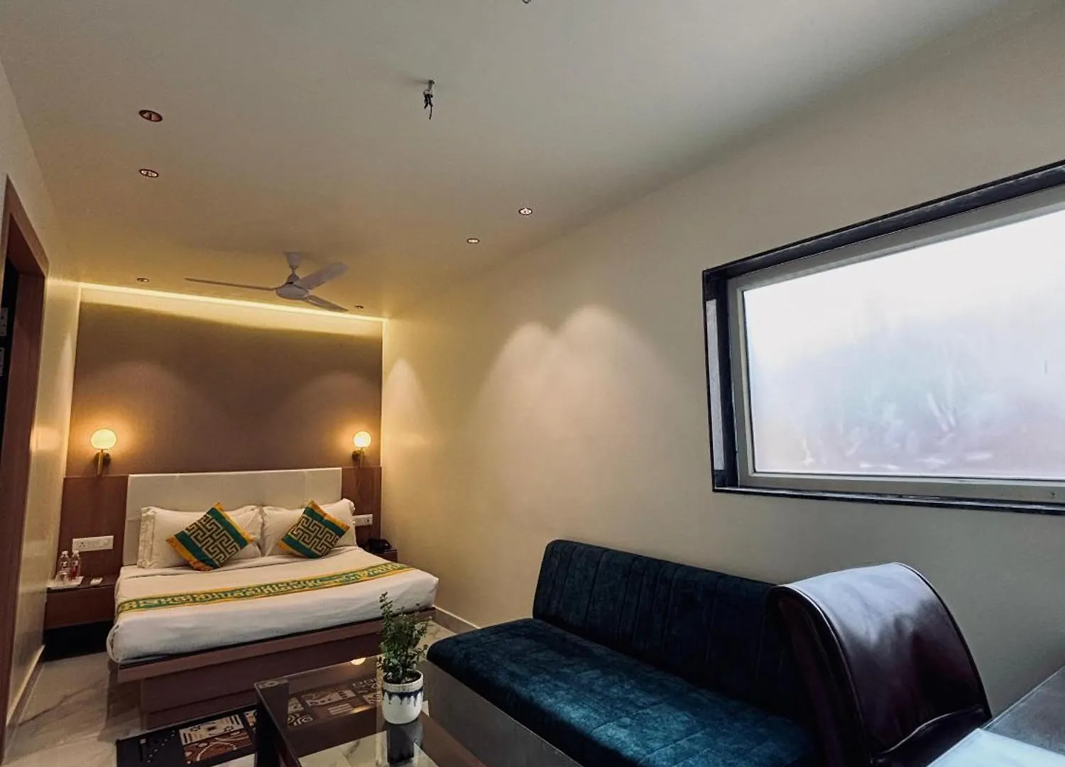 Taj Inn Hotel Agra