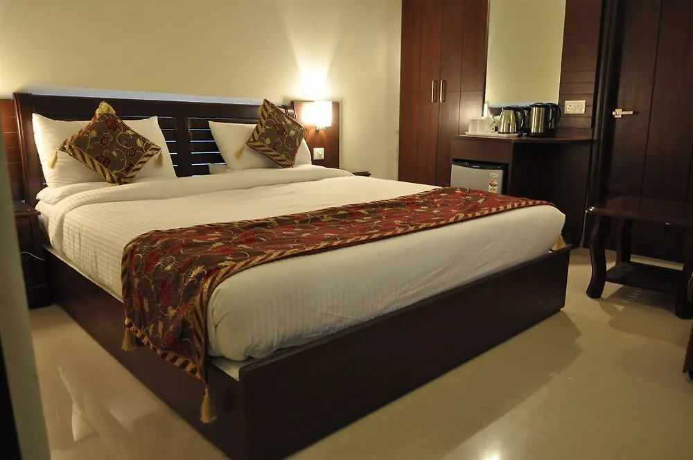Taj Inn Hotel Agra  3*, Agra (Uttar Pradesh) India
