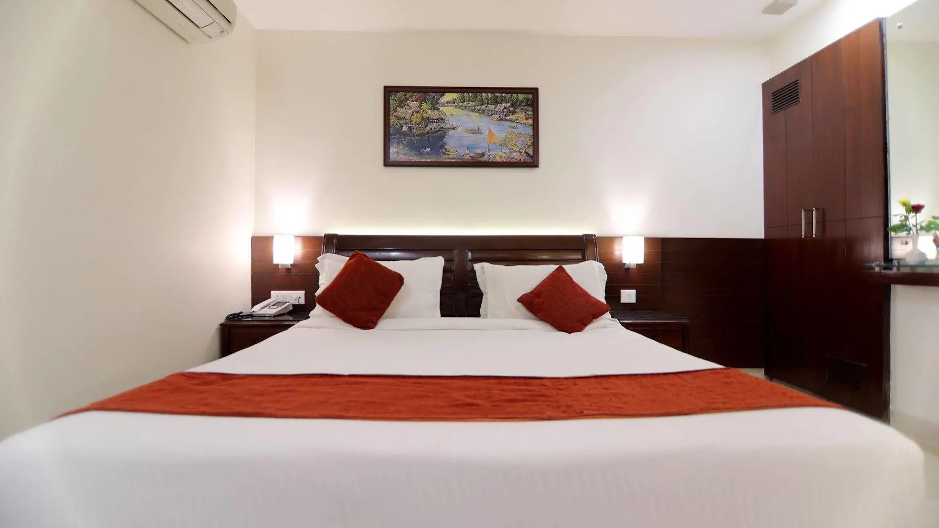 Taj Inn Hotel Agra  3*, Agra (Uttar Pradesh)
